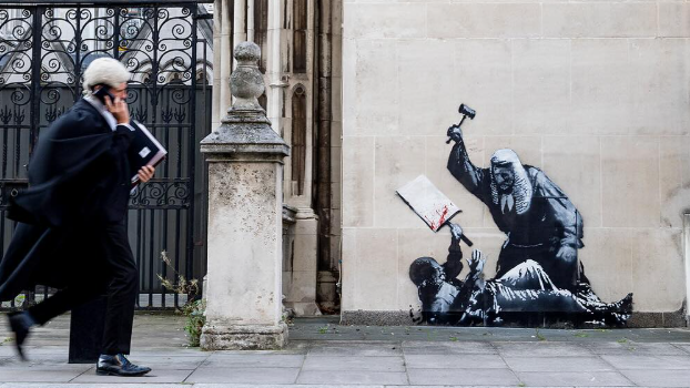 Royal Courts of Justice – Banksy (2025)